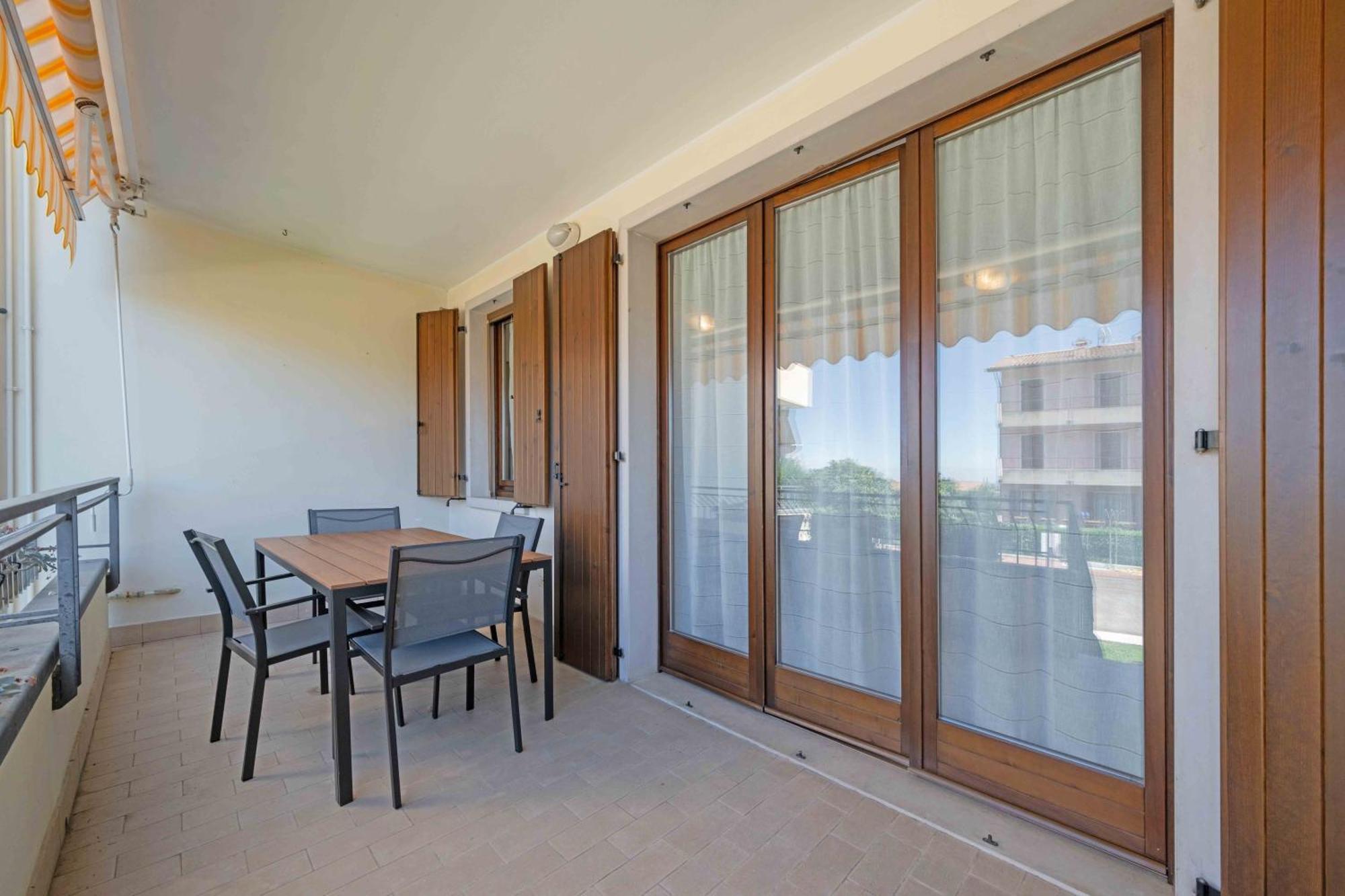Apartmentsgarda - Residenza Elisabetta 10 Бардолино Экстерьер фото