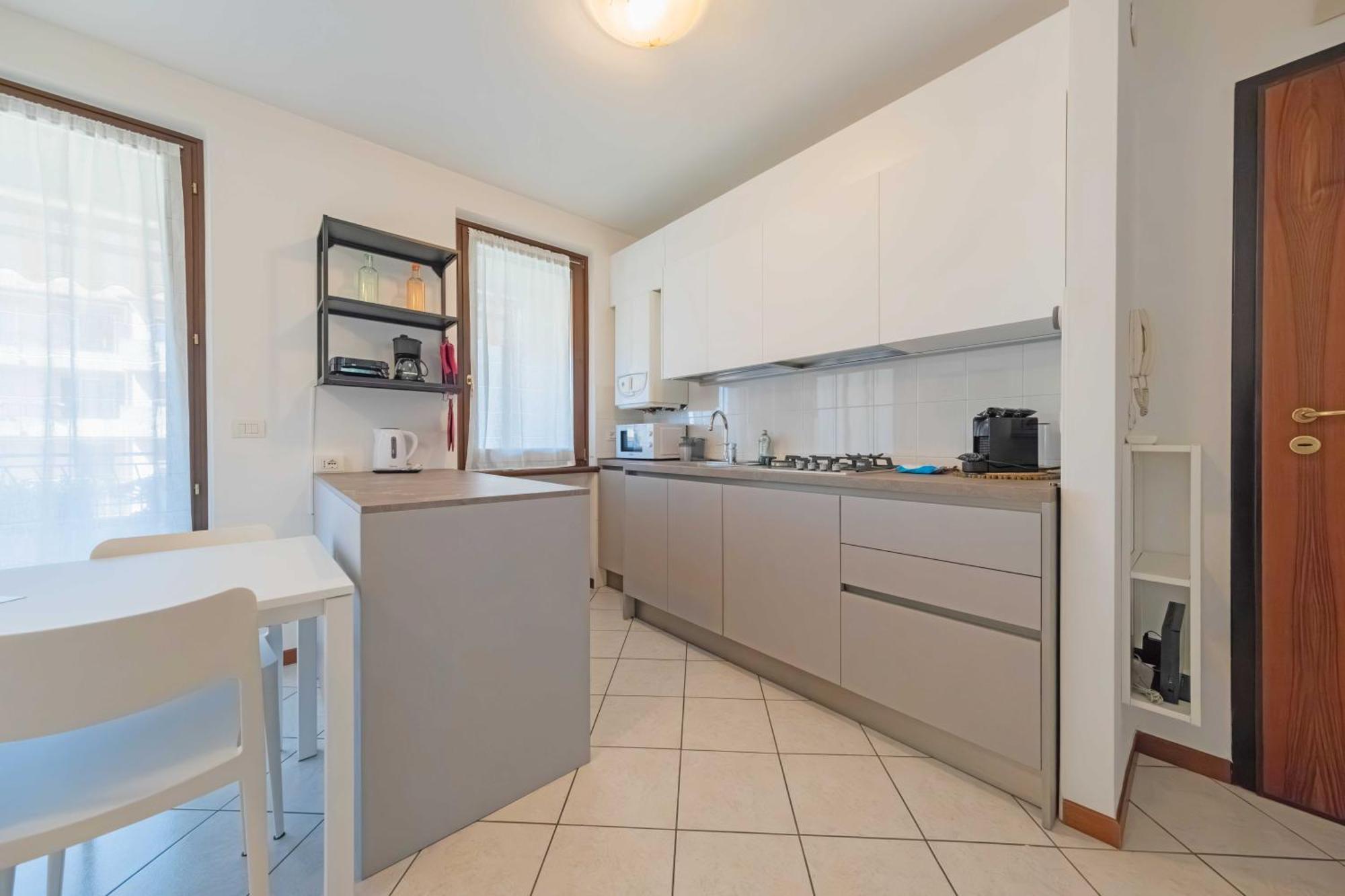 Apartmentsgarda - Residenza Elisabetta 10 Бардолино Экстерьер фото
